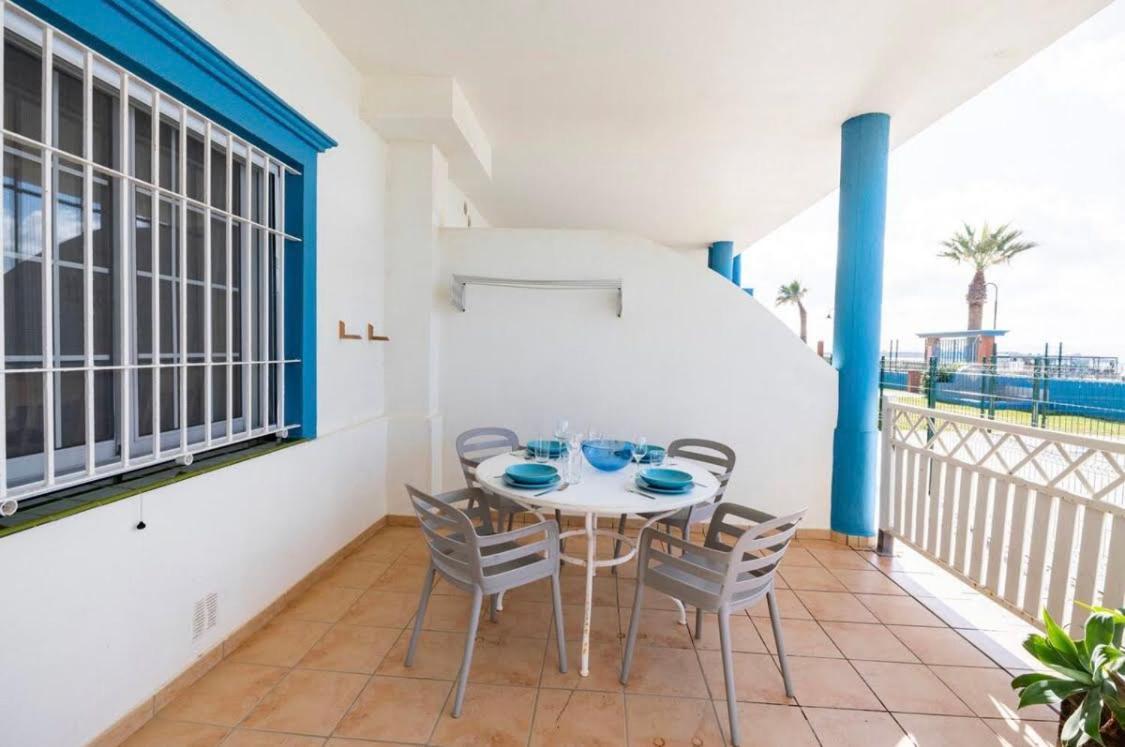 Apartamento La Tortuga II Beach Tarifa Extérieur photo